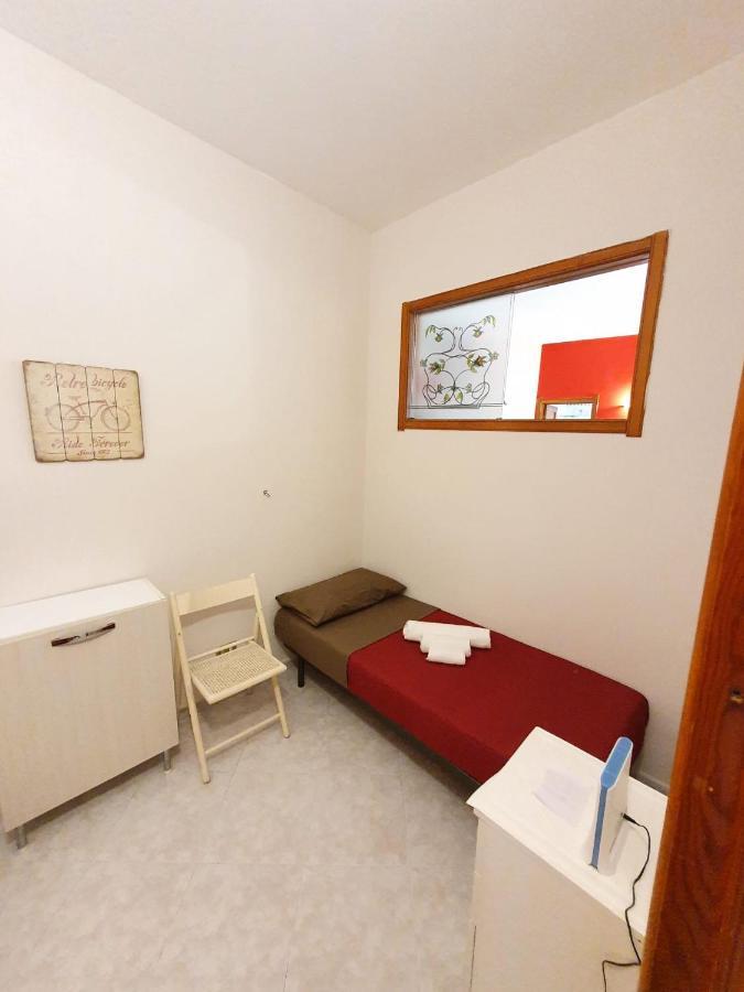 Ballaro' Market Apartment 3 Palermo Luaran gambar