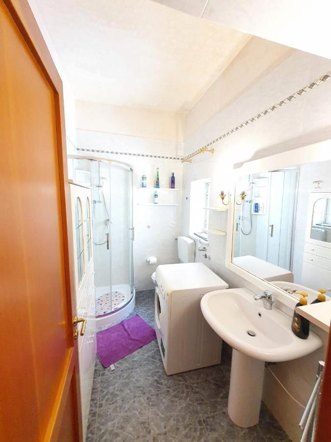 Ballaro' Market Apartment 3 Palermo Luaran gambar