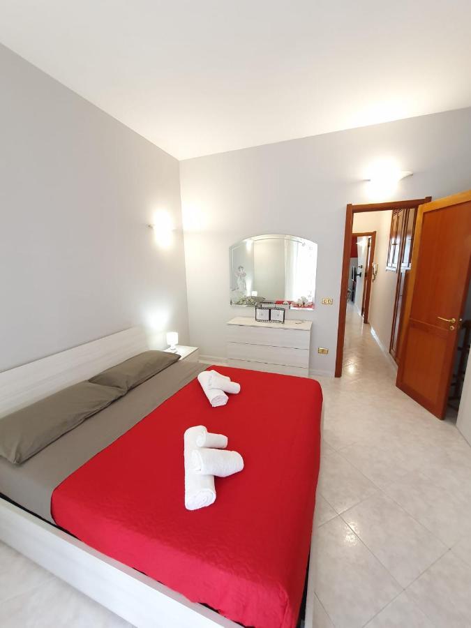 Ballaro' Market Apartment 3 Palermo Luaran gambar
